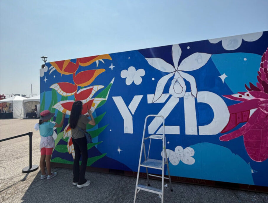 アート・デザイン・音楽 NATIONAL CHARACTERISTICS IN DESIGN yzdchildren_painting-1-1.jpg